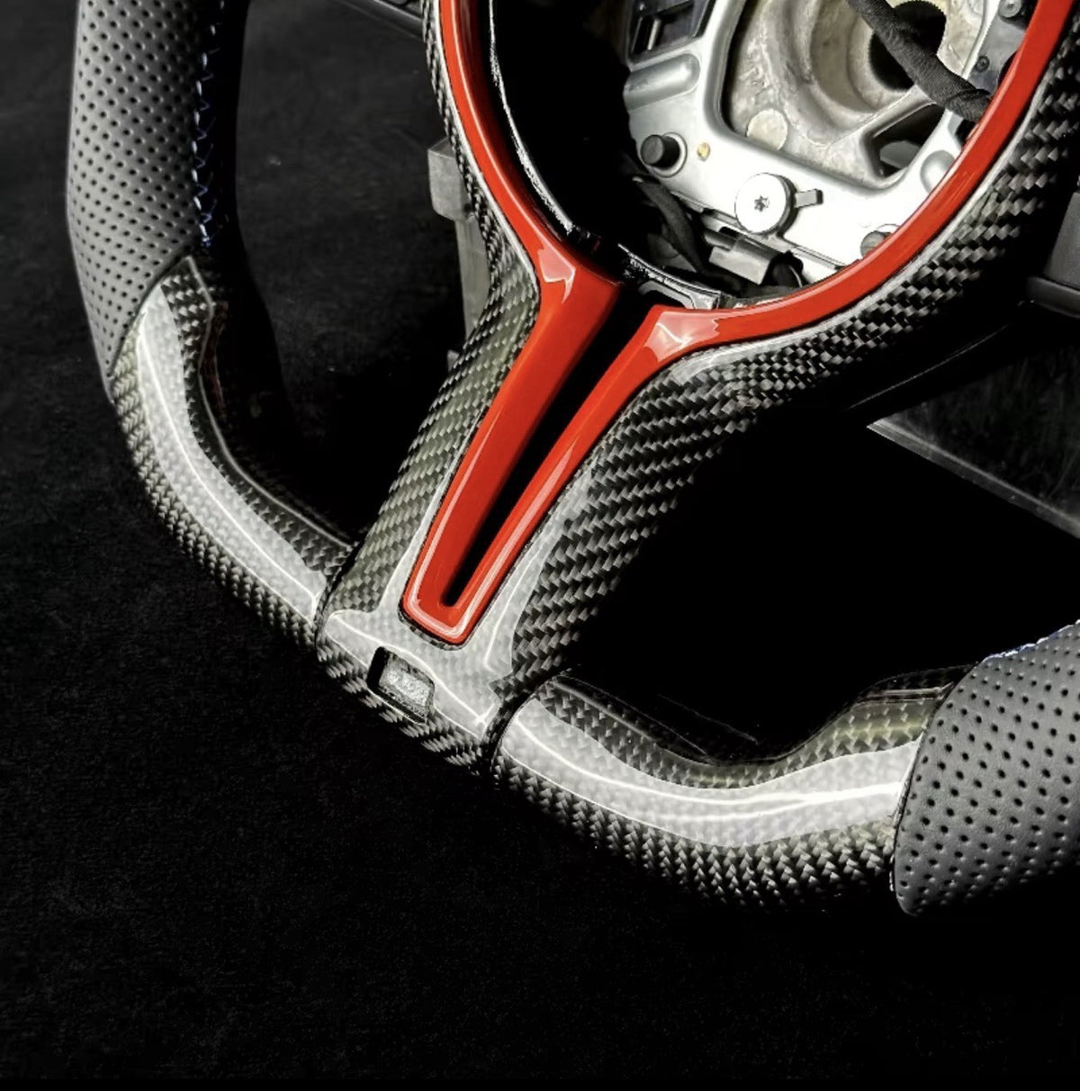 BMW M Performance steering wheel view 4